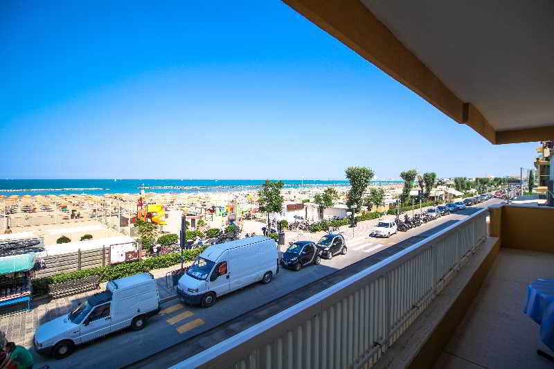 Hotel Carnaby ريميني المظهر الخارجي الصورة